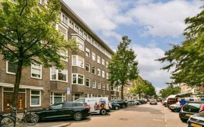 Uiterwaarde. 71-1