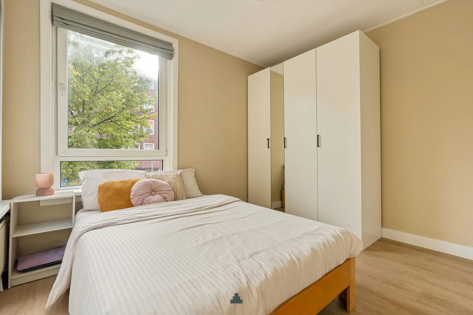 Studio te koop: Uiterwaardenstraat 161-1, Amsterdam
