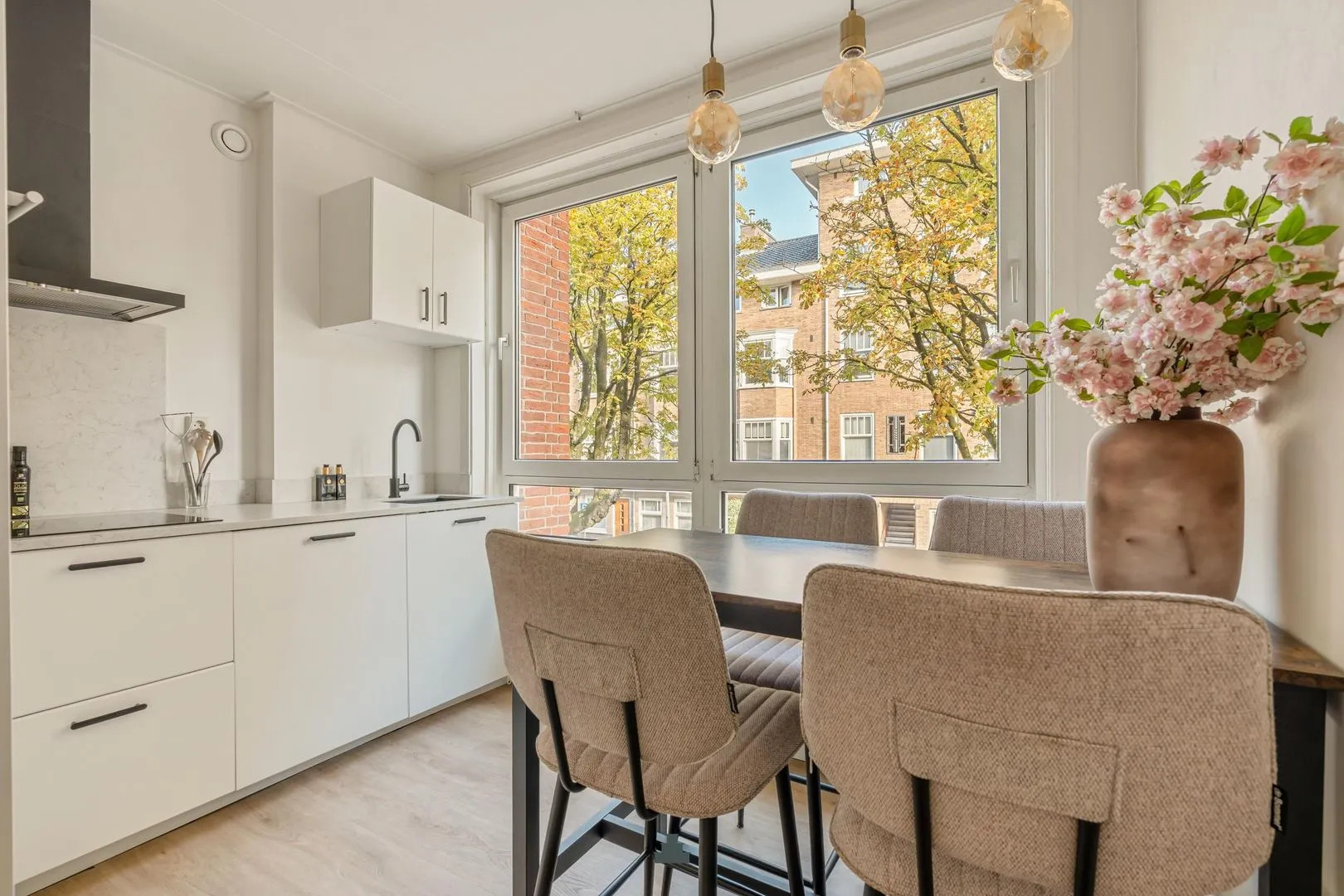 Studio te koop: Uiterwaardenstraat 161-1, Amsterdam