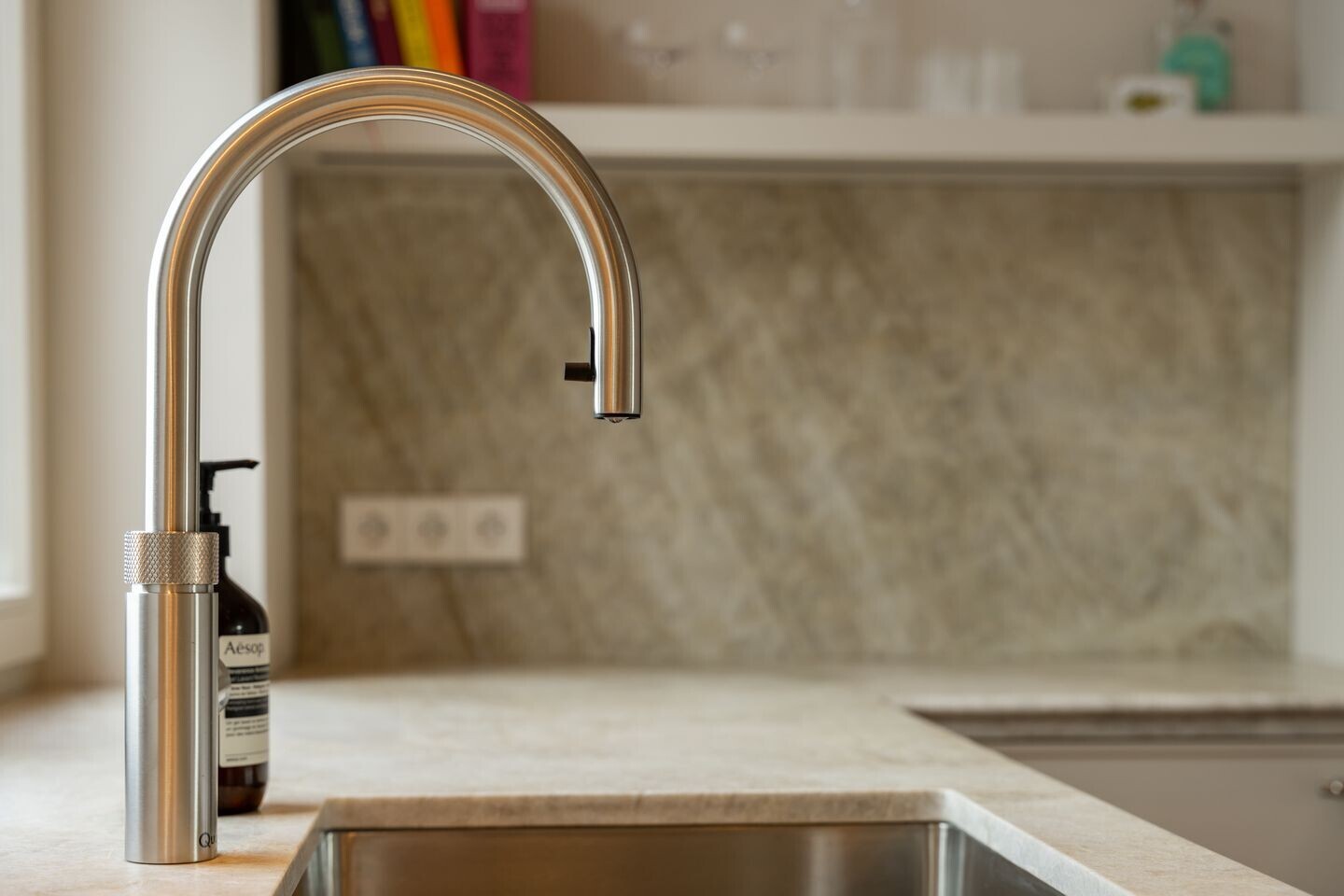 Appartement te koop: Kromme-Mijdrechtstraat 39-3, Amsterdam