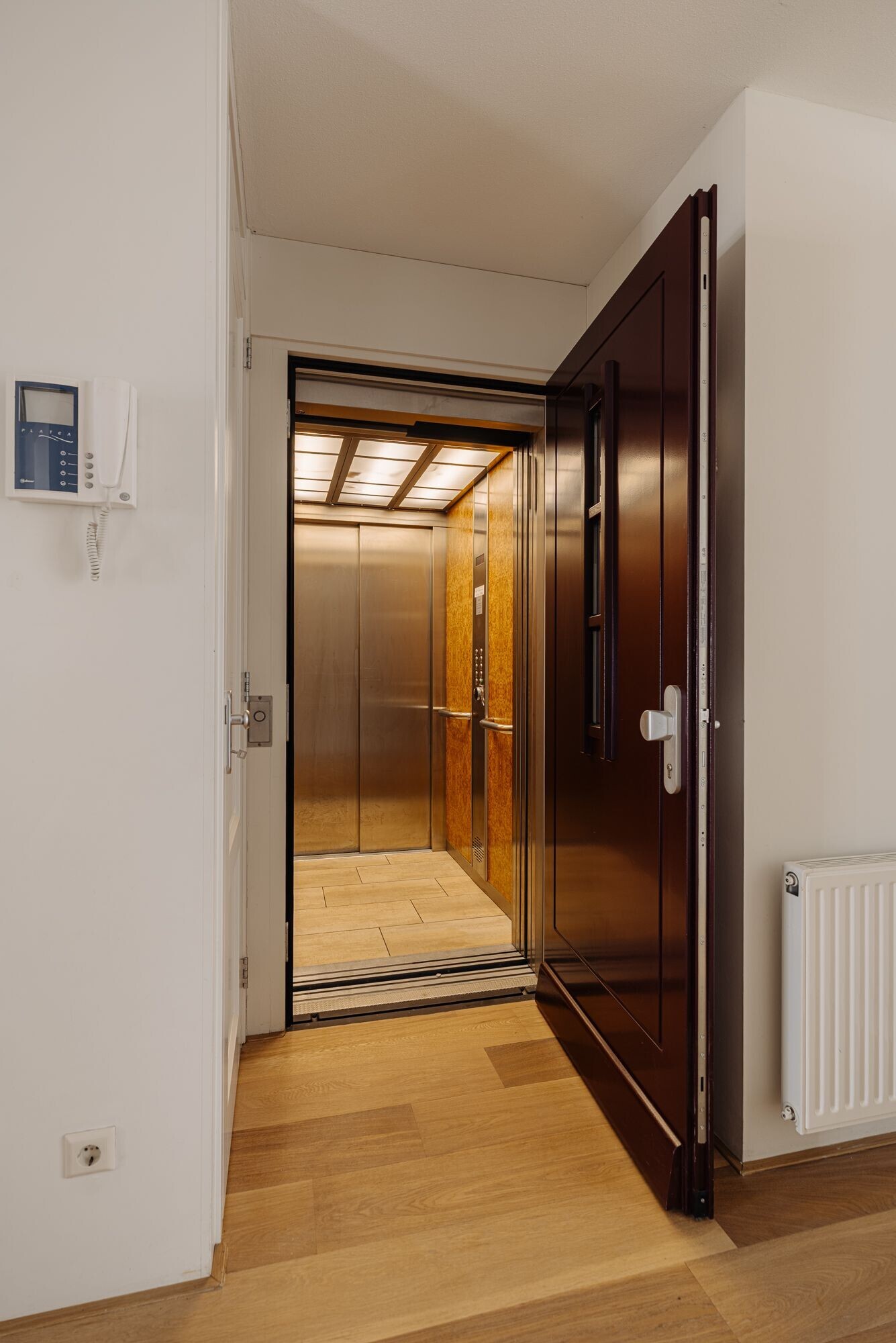 Appartement te koop: Bernissestraat 14A, Amsterdam