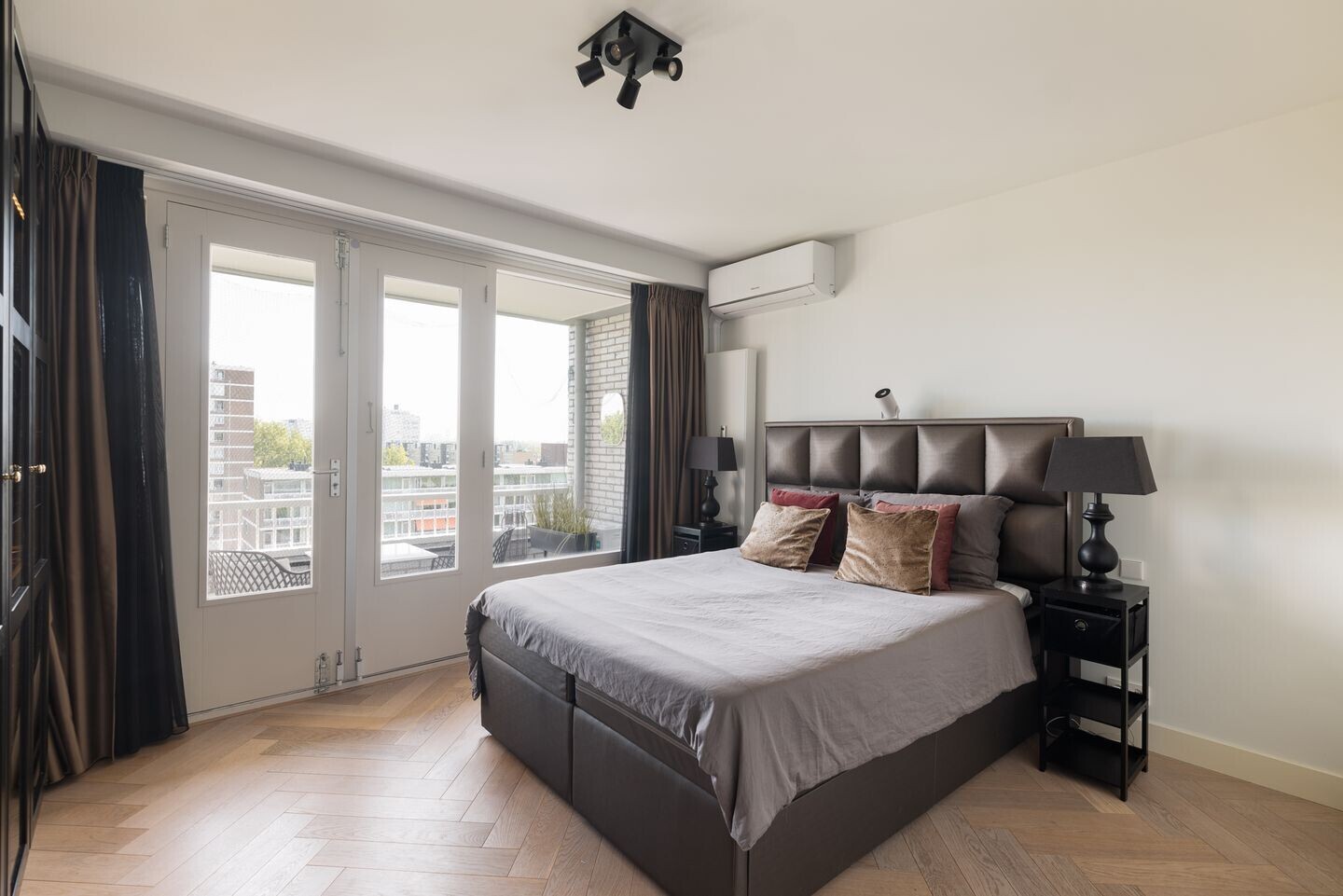 Appartement te koop: Nijenburg 92, Amsterdam