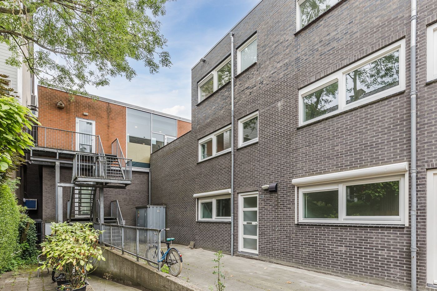 Tussenwoning te koop: Amstelveenseweg 1166, Amsterdam