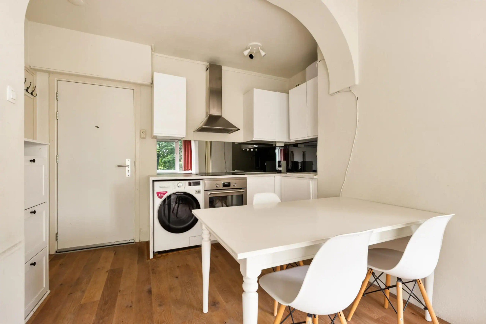 Studio te koop: Van Nijenrodeweg 668, Amsterdam