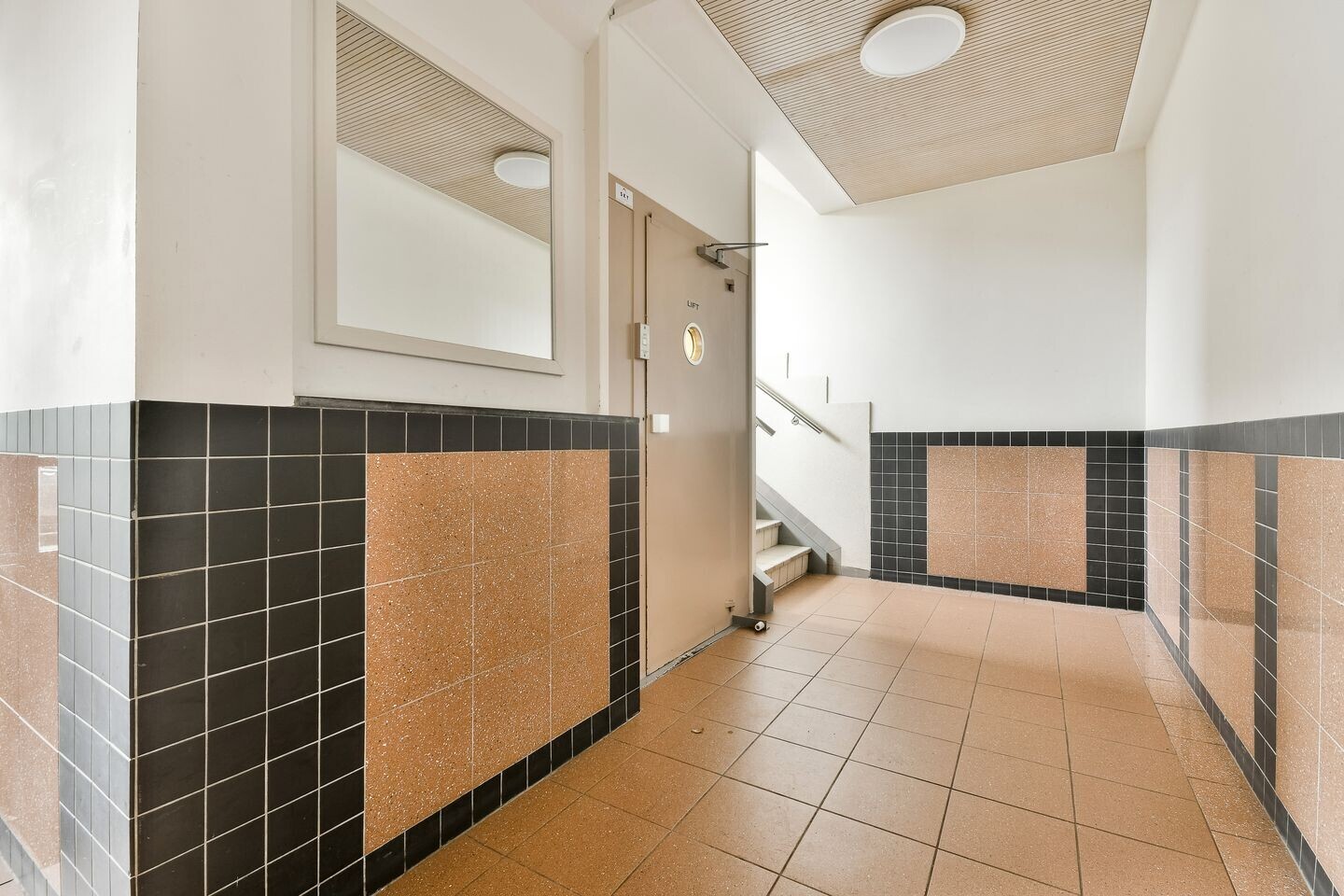 Appartement te koop: Gijsbrecht van IJselsteinstraat 187, Amsterdam