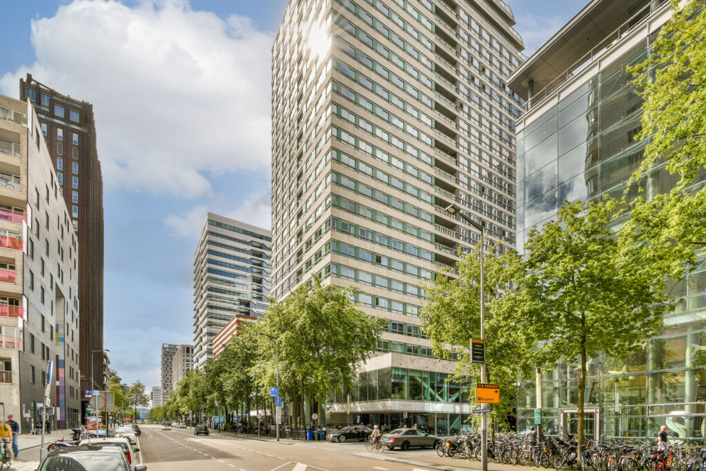 Appartement te koop: Claude Debussylaan 207, Amsterdam
