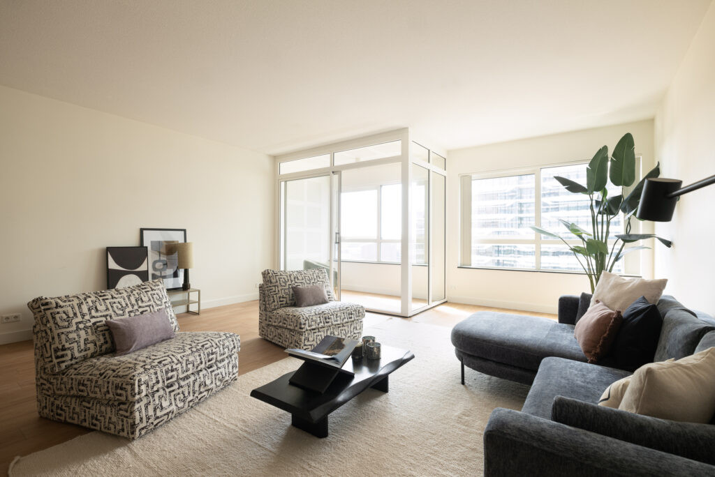 Appartement te koop: Claude Debussylaan 207, Amsterdam