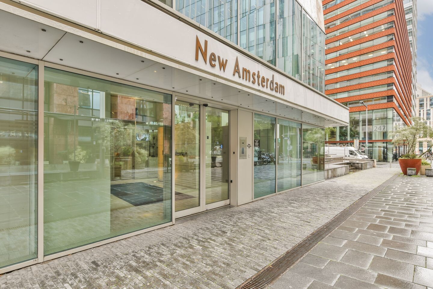 Appartement te koop: Claude Debussylaan 39, Amsterdam