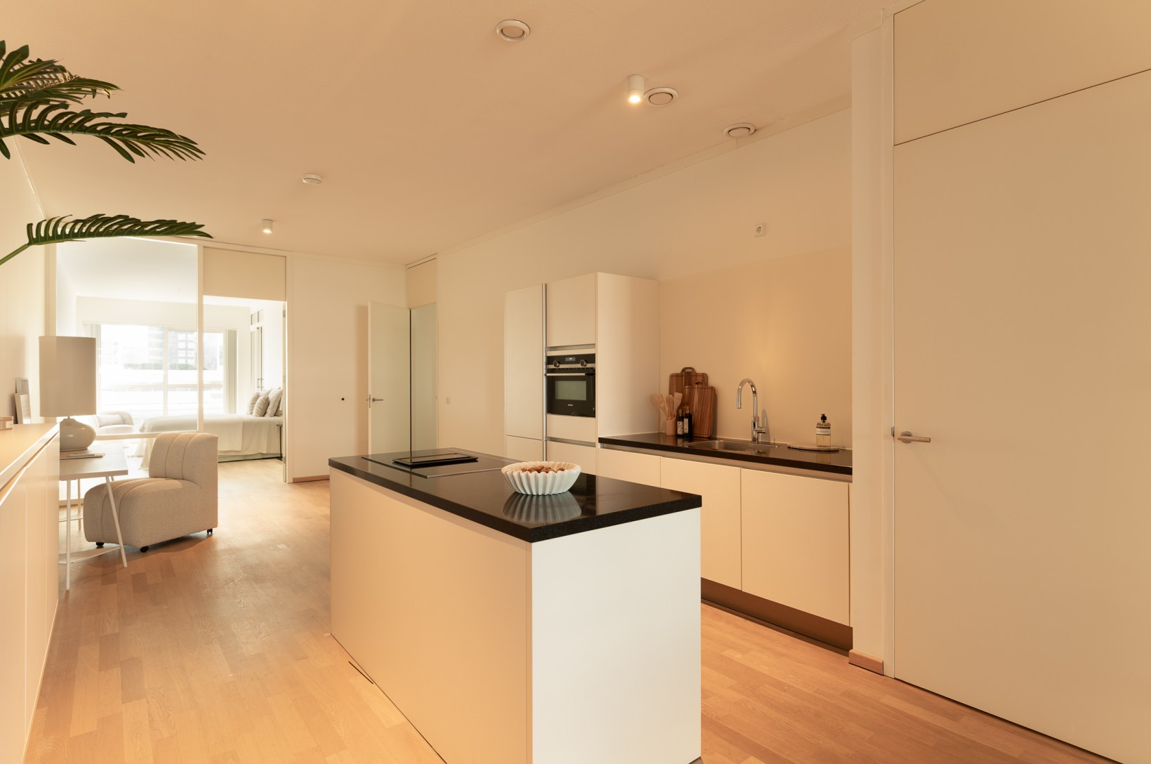 Appartement te koop: Gustav Mahlerlaan 130, Amsterdam