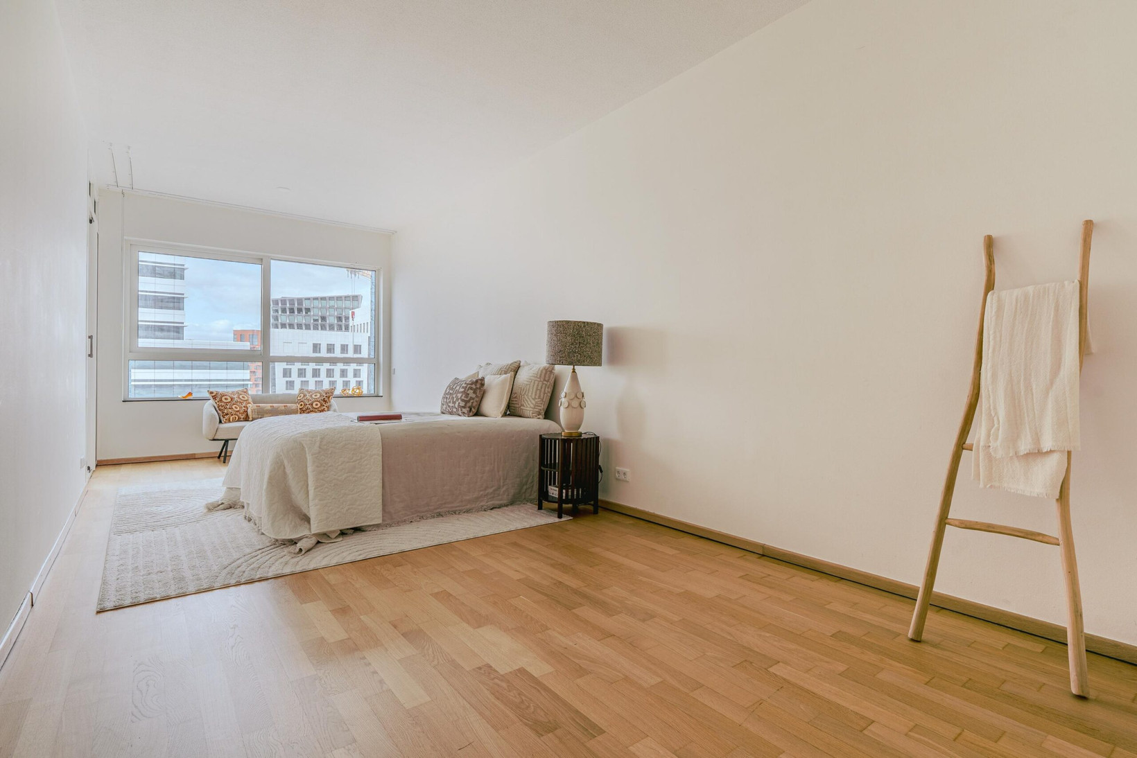 Appartement te koop: Gustav Mahlerlaan 212, Amsterdam