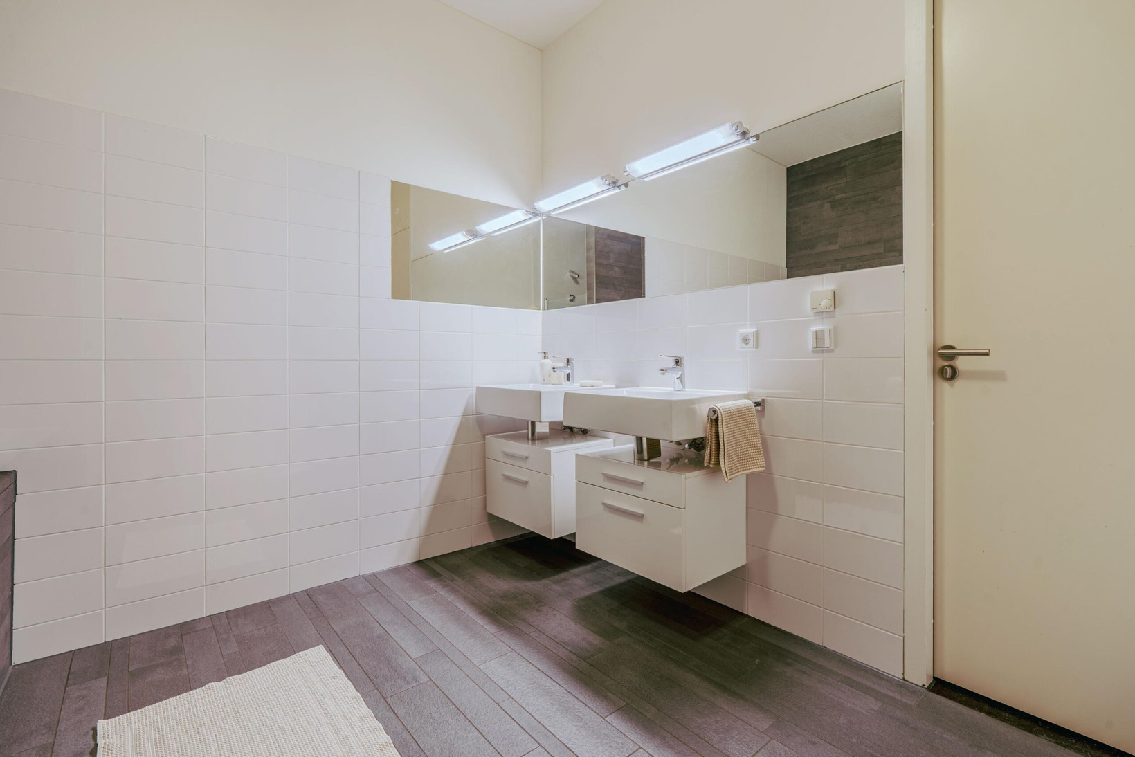 Appartement te koop: Gustav Mahlerlaan 212, Amsterdam