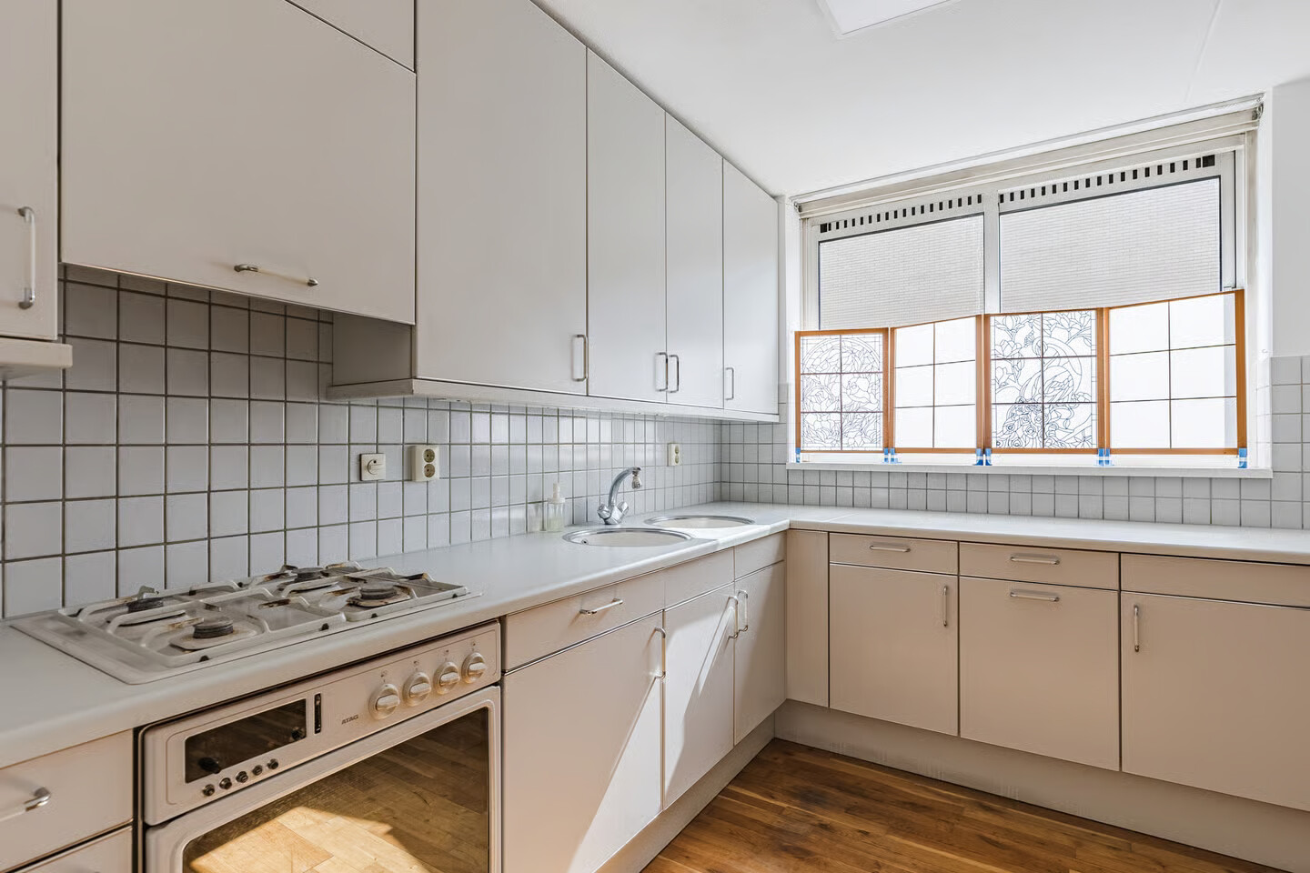 Appartement te koop: Hogewerf 56, Amsterdam
