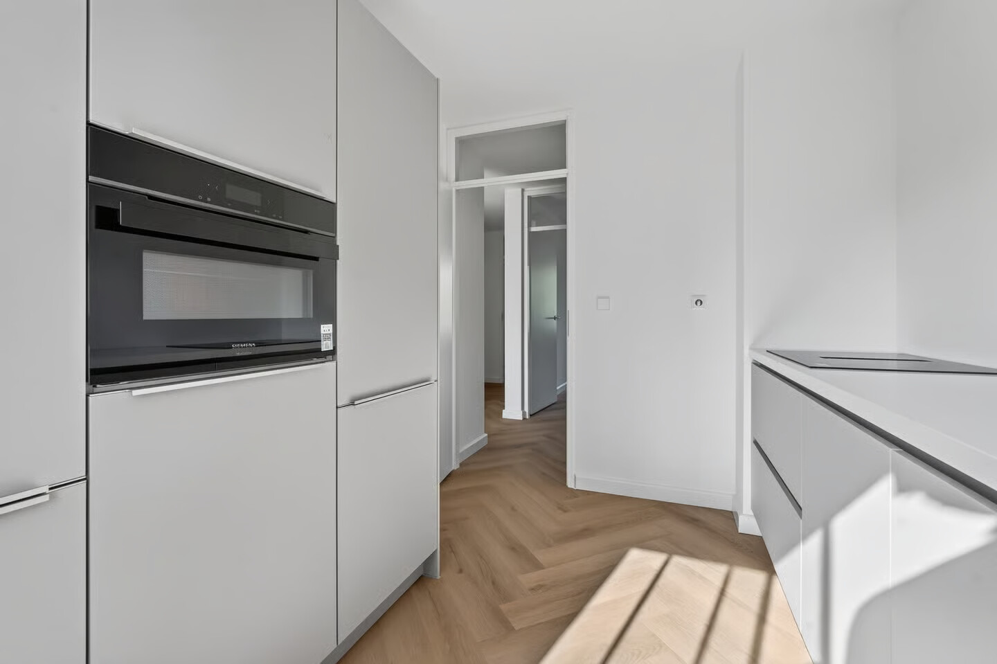 Appartement te koop: Hogewerf 104, Amsterdam