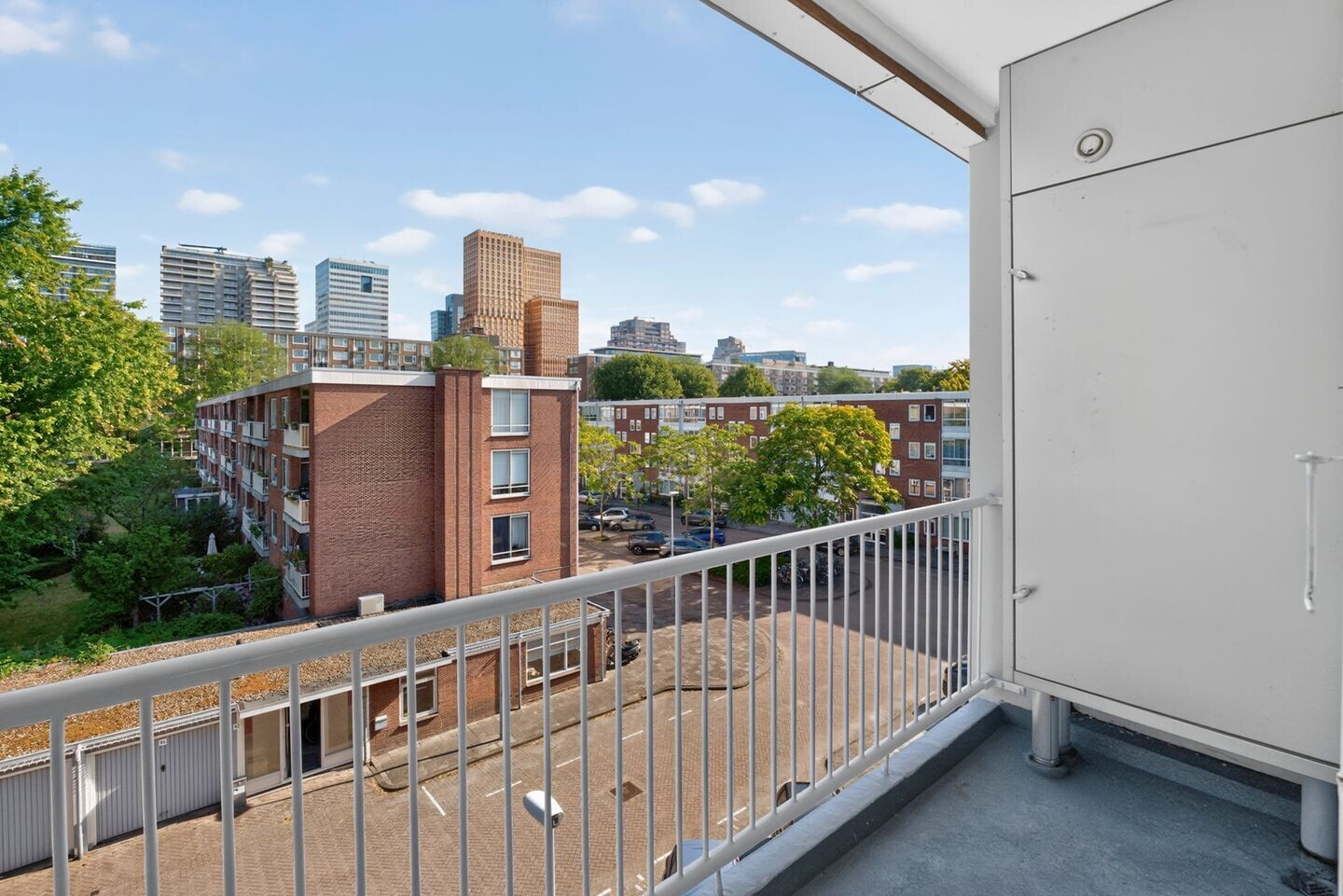 Appartement te koop: Ennemaborg 135, Amsterdam