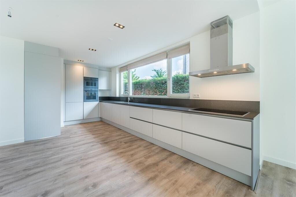 Vrijstaande woning te huur: Ouborg 6, Amsterdam