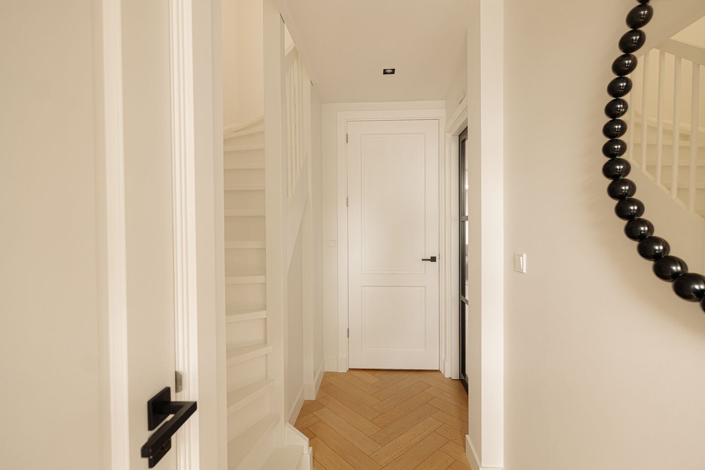 Tussenwoning te koop: Hillenraadt 30, Amsterdam