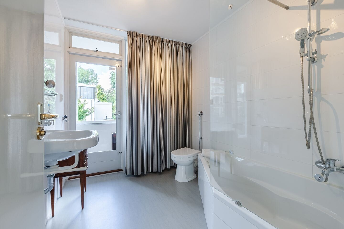 Tussenwoning te koop: Aldengoor 3, Amsterdam