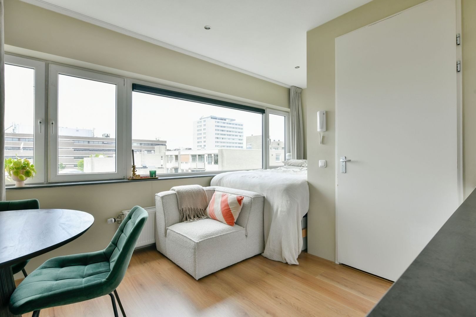 Studio te koop: Van Heenvlietlaan 264A, Amsterdam