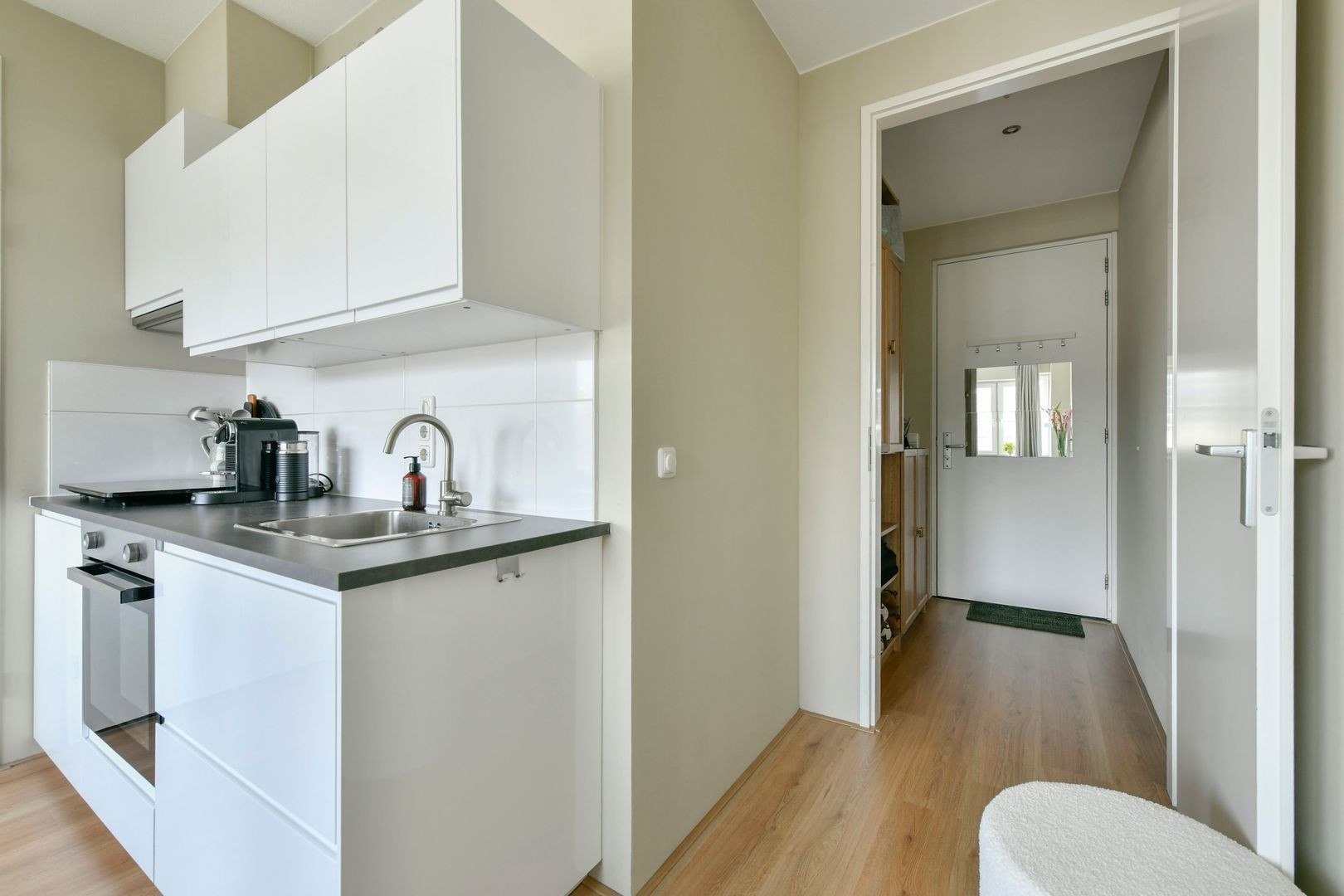 Studio te koop: Van Heenvlietlaan 264A, Amsterdam