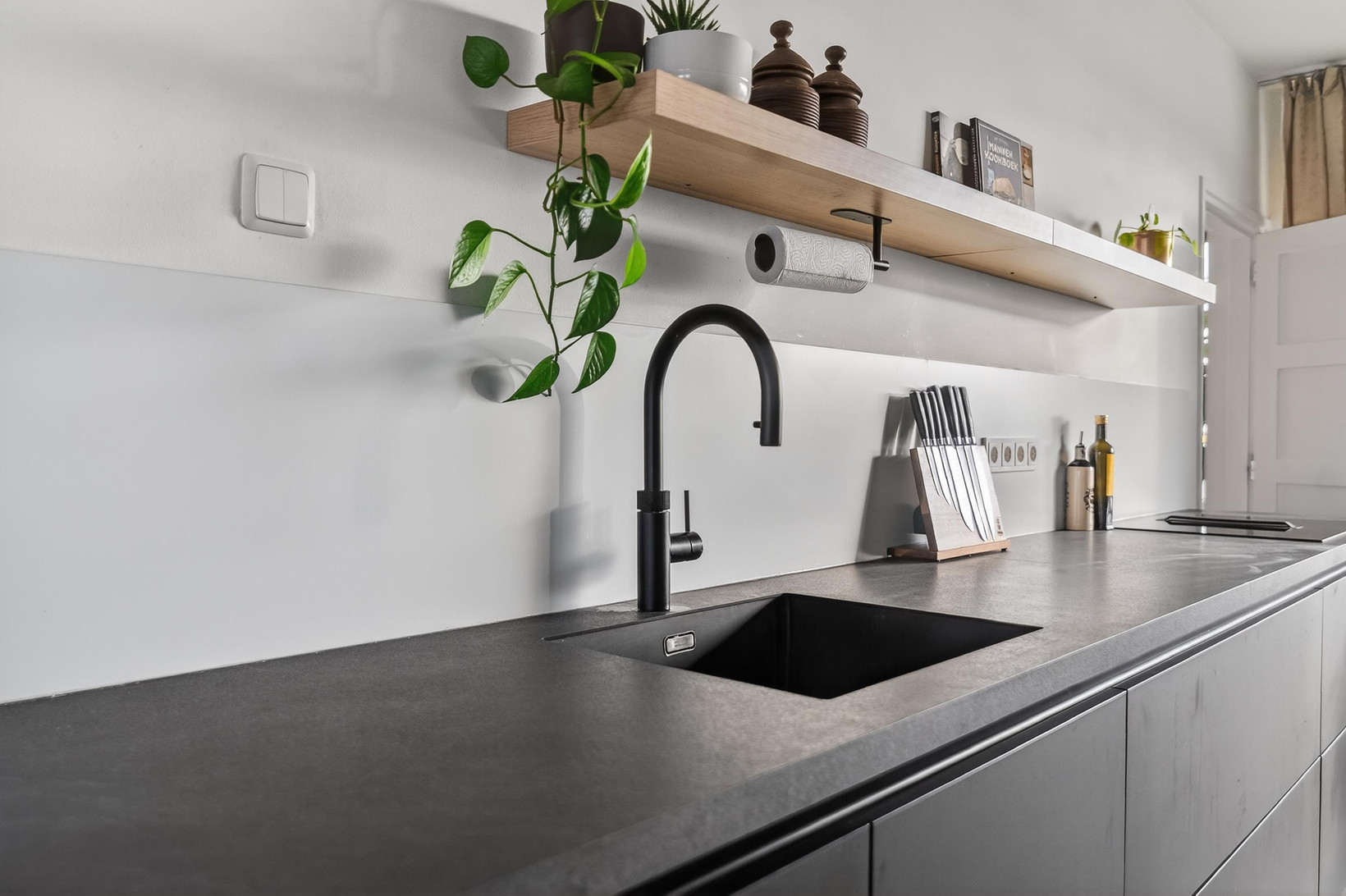 Appartement te koop: Van Nijenrodeweg 35, Amsterdam