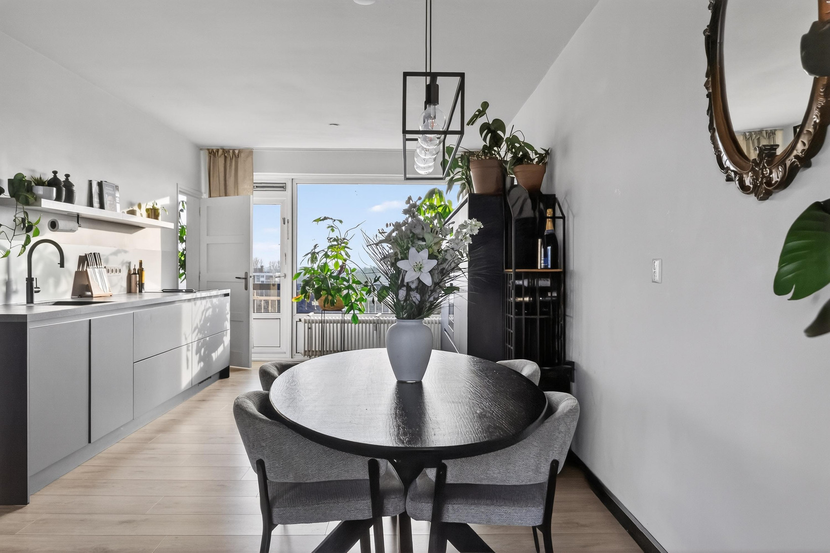 Appartement te koop: Van Nijenrodeweg 35, Amsterdam