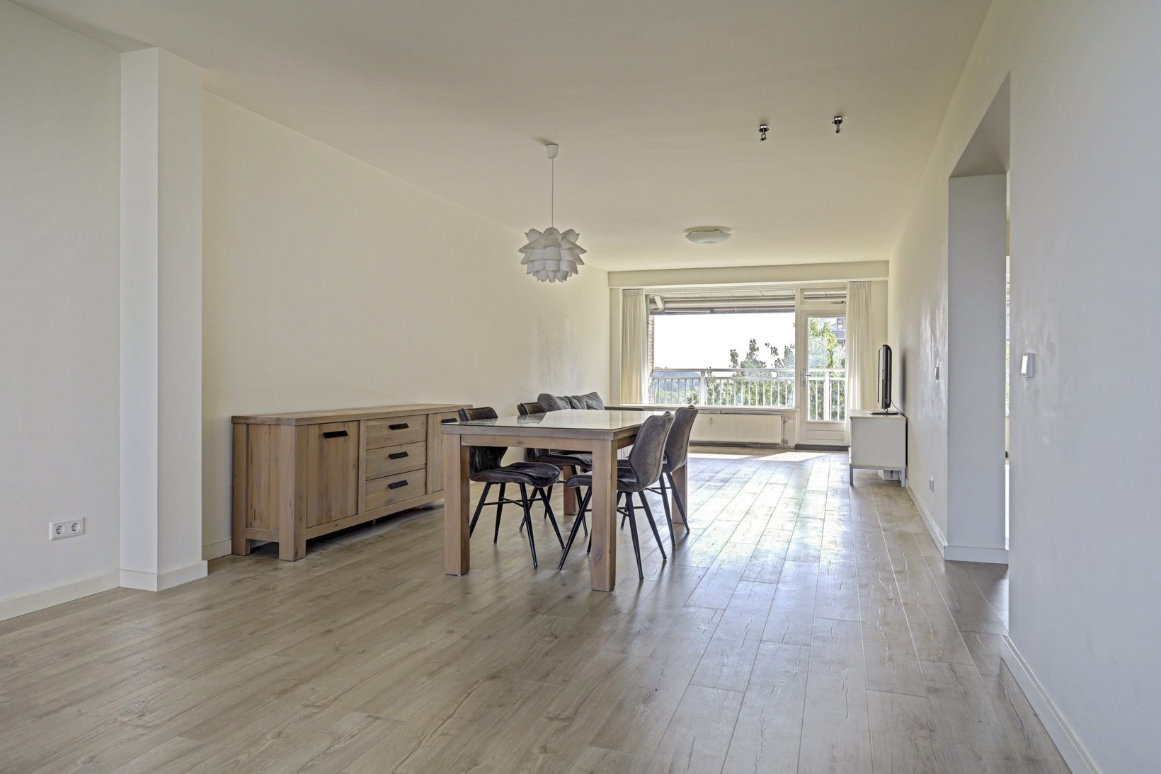 Appartement te koop: Mensinge 18, Amsterdam