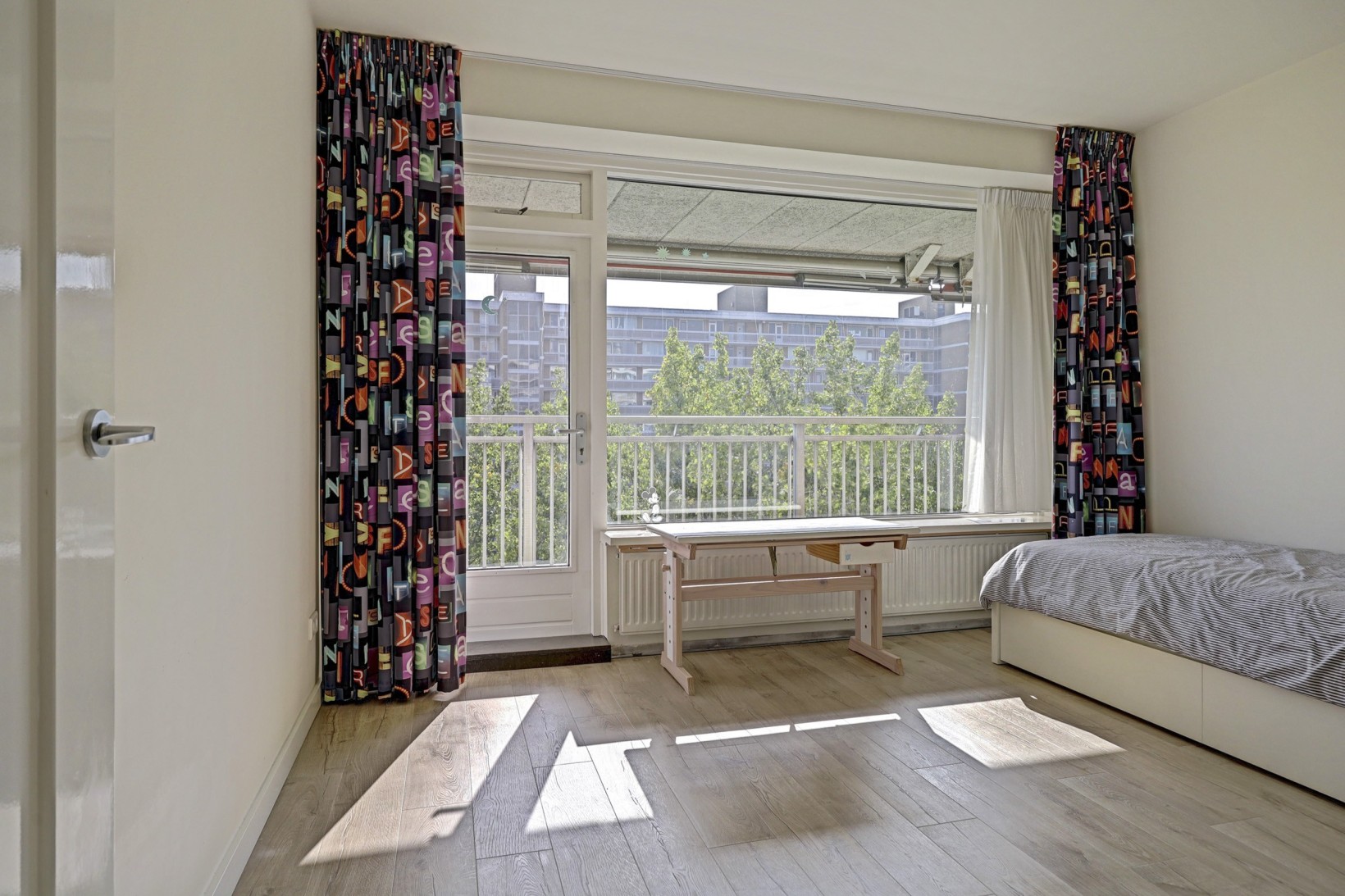 Appartement te koop: Mensinge 18, Amsterdam