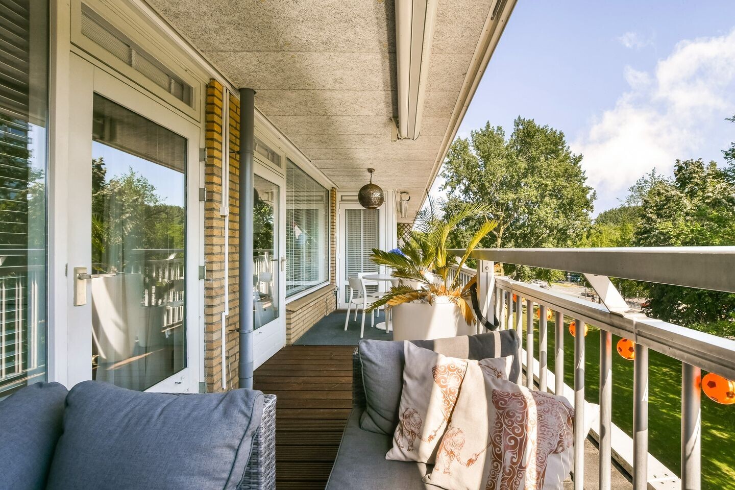 Appartement te koop: Mensinge 55, Amsterdam