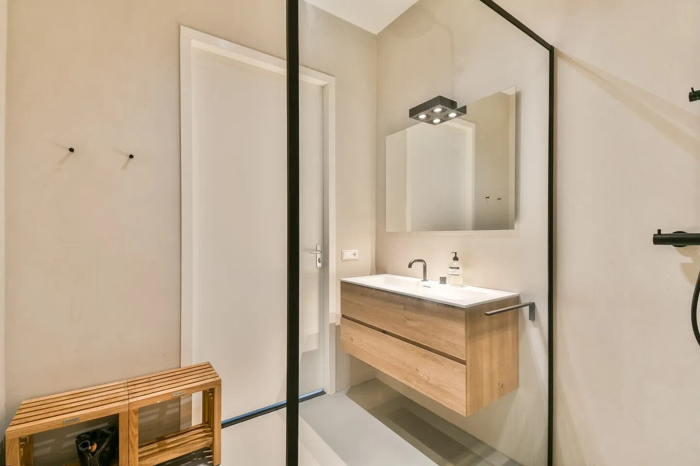 Appartement te koop: Haringbuisdijk 269, Amsterdam