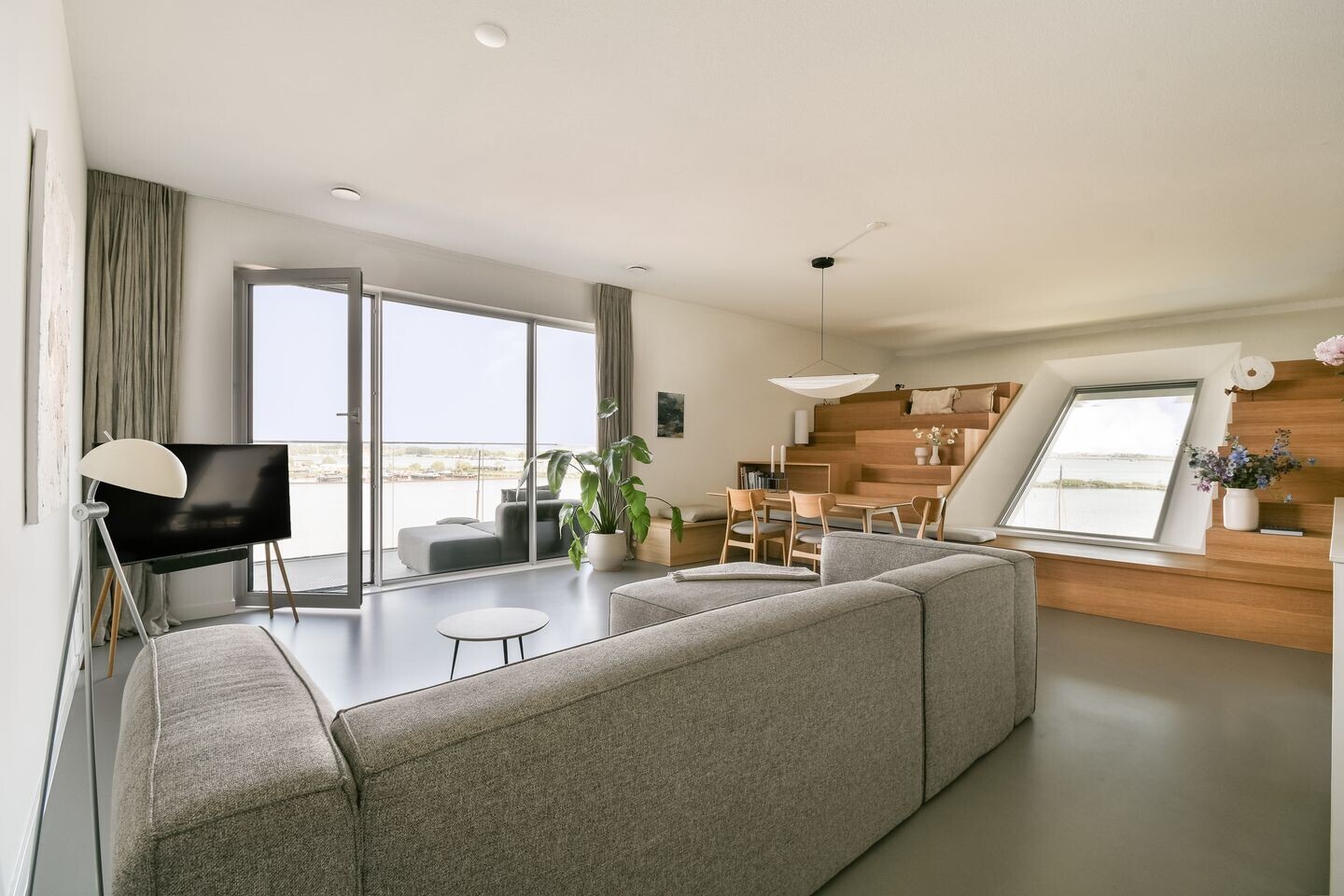 Appartement te koop: Haringbuisdijk 269, Amsterdam