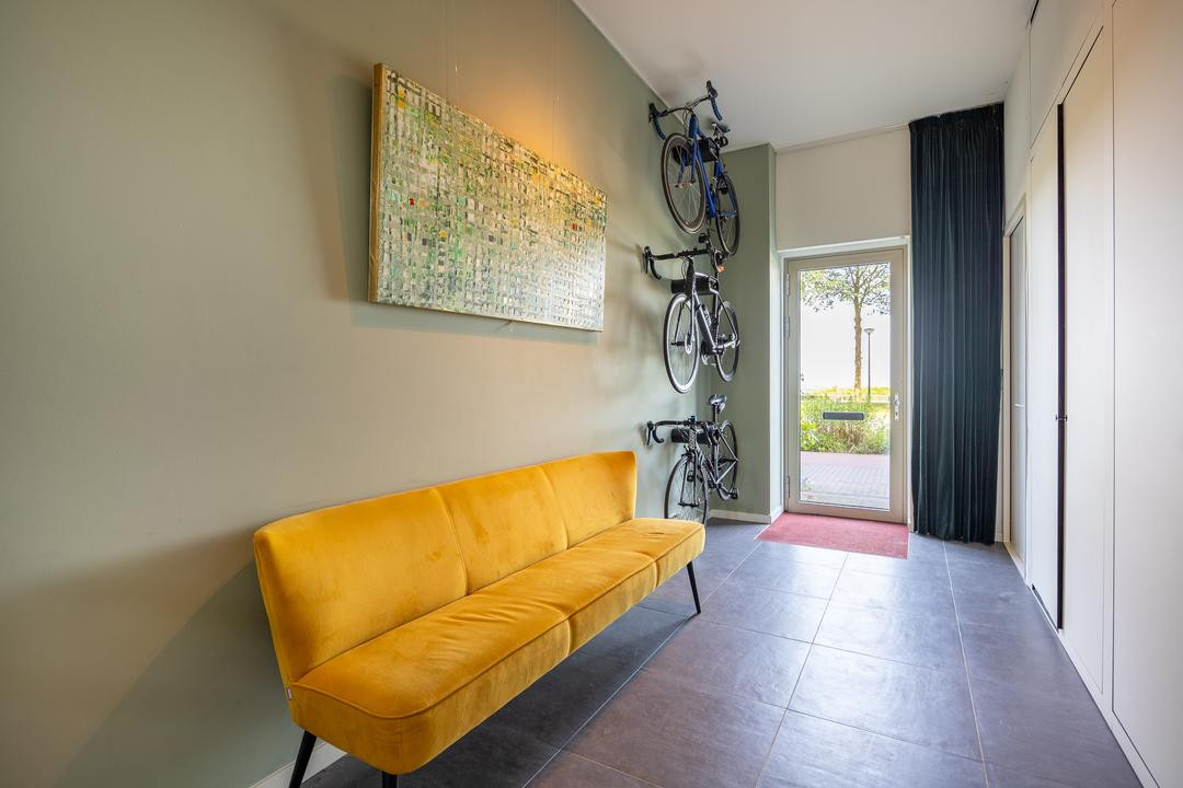 Tussenwoning te koop: Bert Haanstrakade 412, Amsterdam