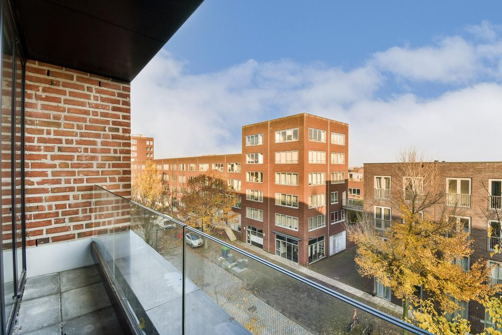 Appartement te huur: Erich Salomonstraat 144, Amsterdam
