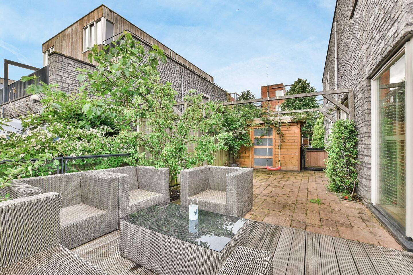 Twee-onder-één-kap te koop: Zwanebloemlaan 39, Amsterdam