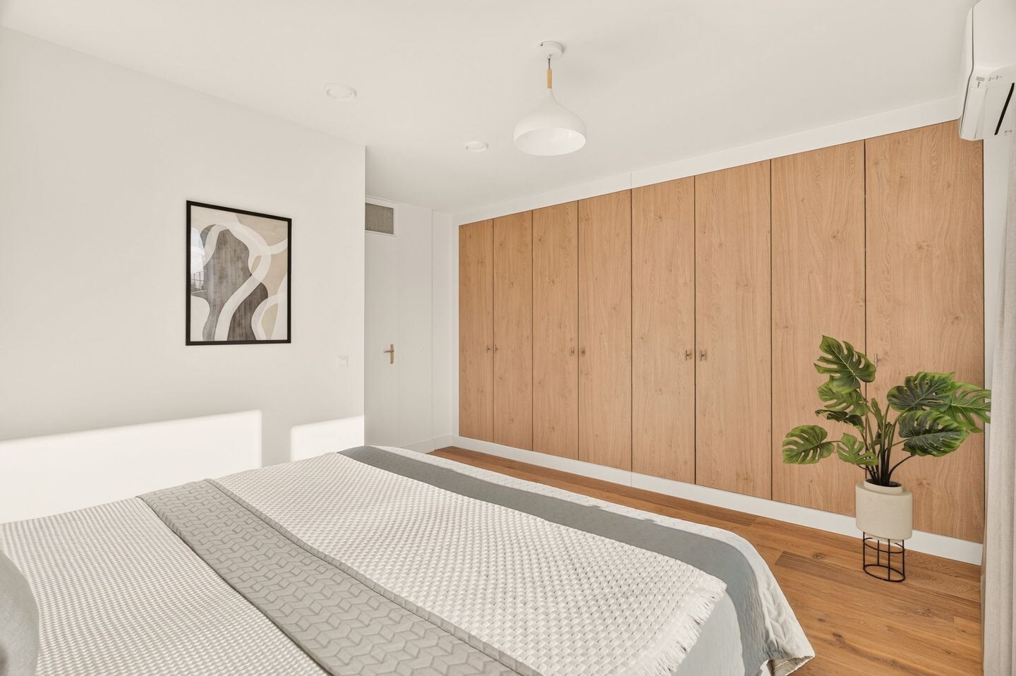 Tussenwoning te koop: Mattenbiesstraat 133, Amsterdam