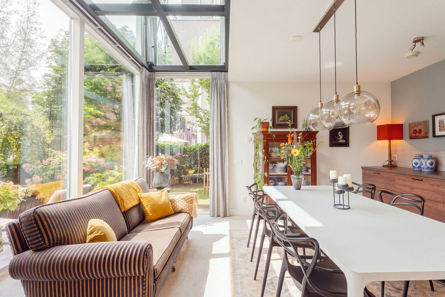 Twee-onder-één-kap te koop: Zwanebloemlaan 87, Amsterdam