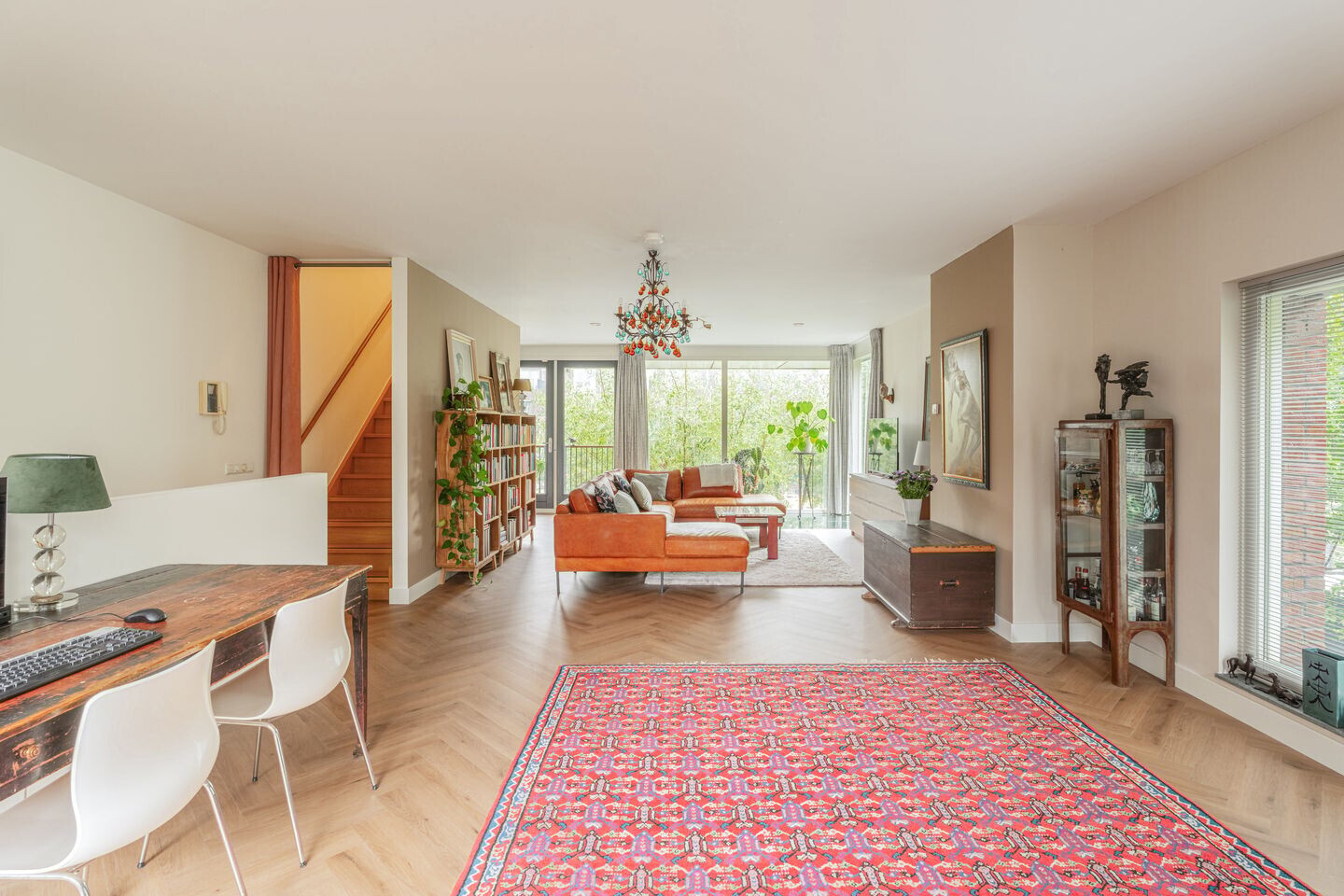 Twee-onder-één-kap te koop: Zwanebloemlaan 87, Amsterdam