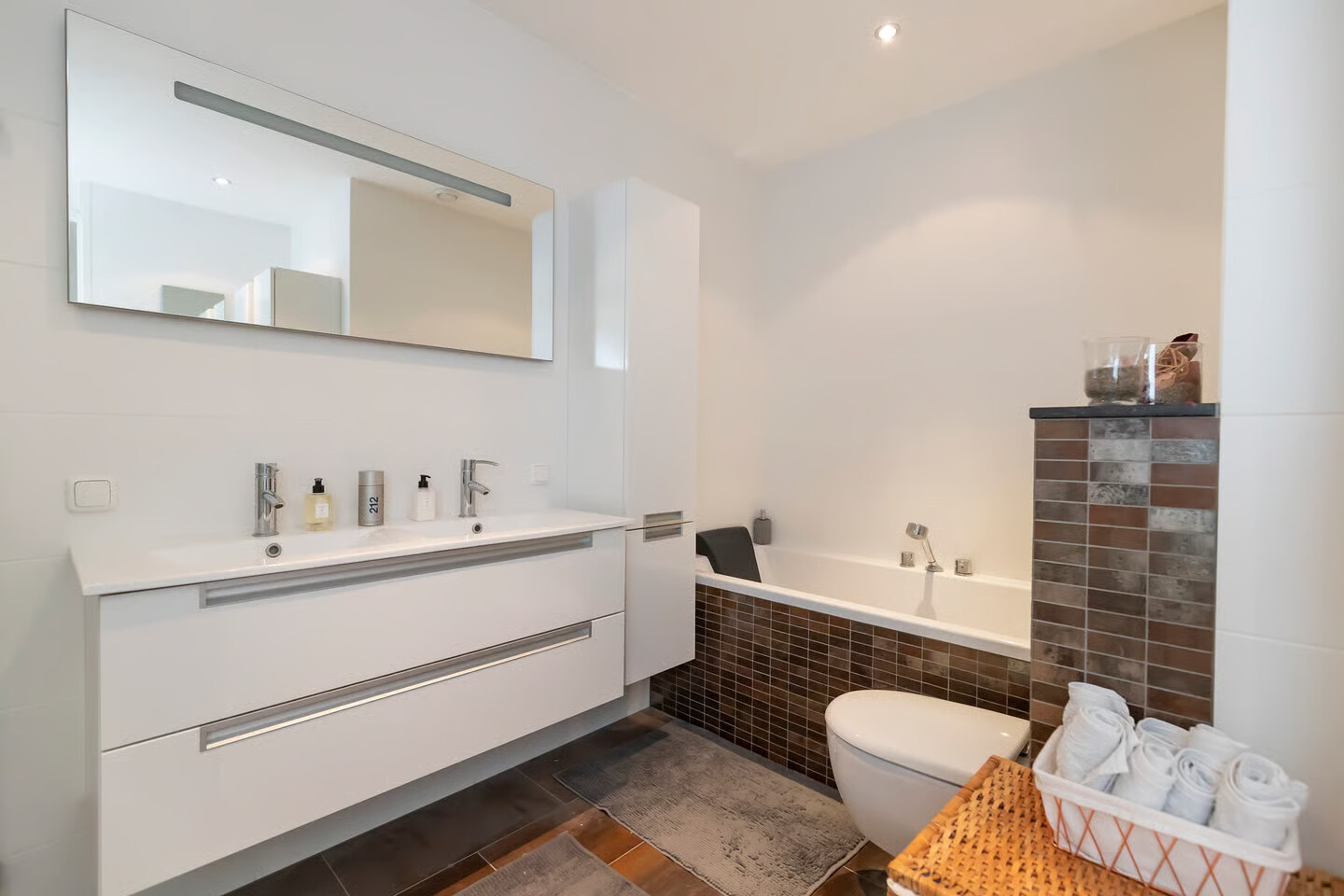Appartement te koop: Pieter Oosterhuisstraat 48, Amsterdam