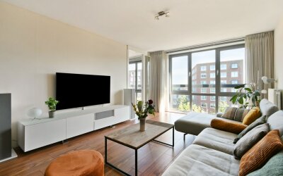 Pieter Oosterhuisstraat 93