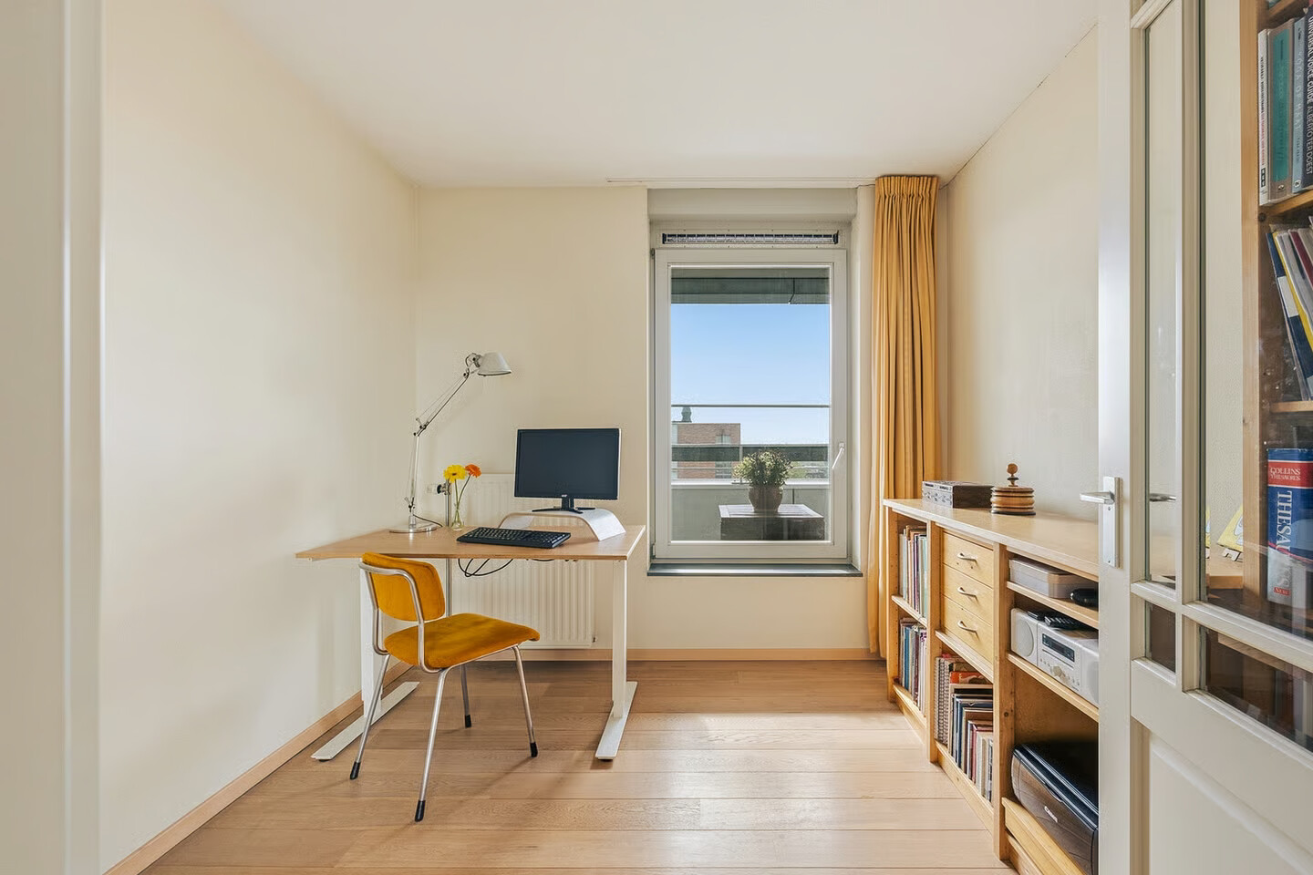 Appartement te koop: Sem Presserhof 101, Amsterdam