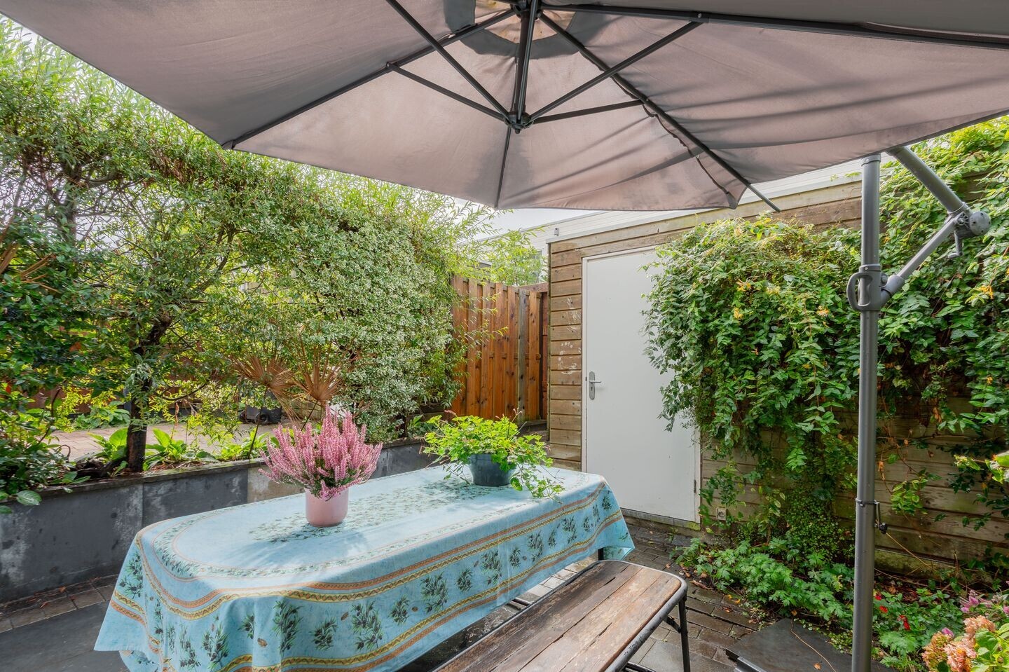 Tussenwoning te koop: Zwanebloemlaan 296, Amsterdam