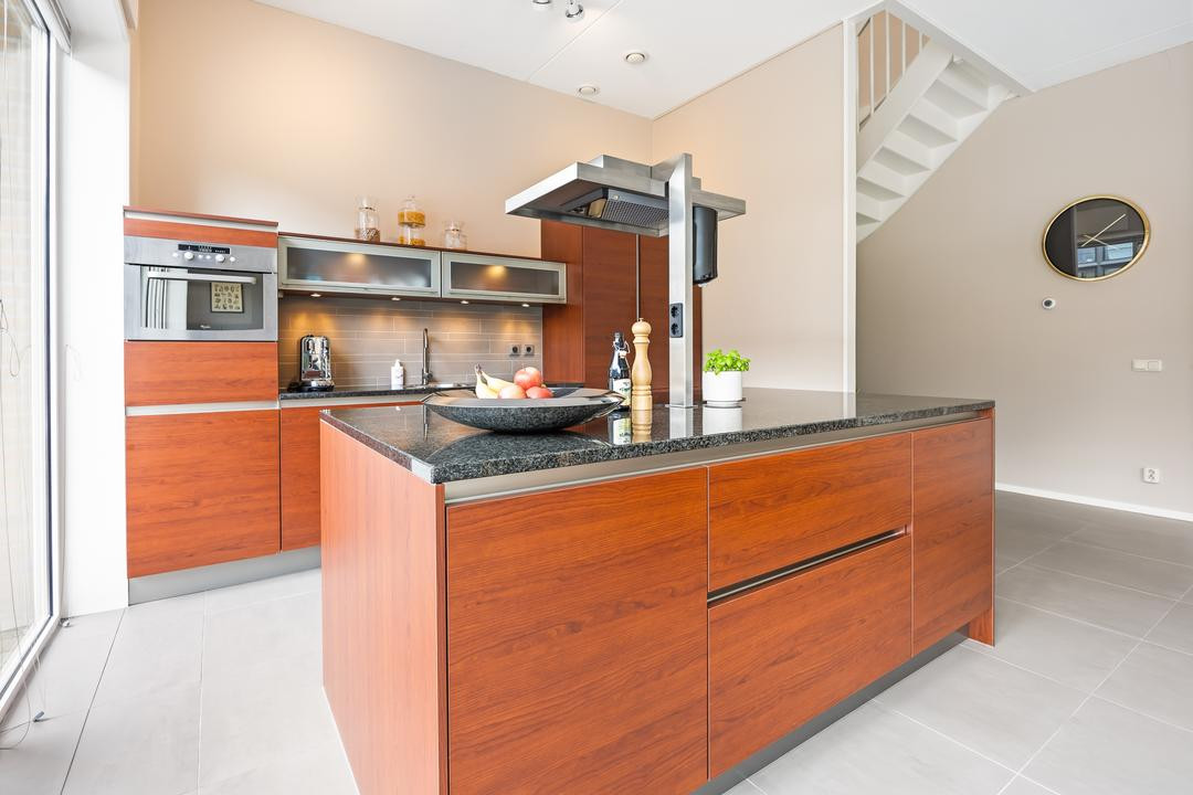 Appartement te koop: Erich Salomonstraat 566, Amsterdam