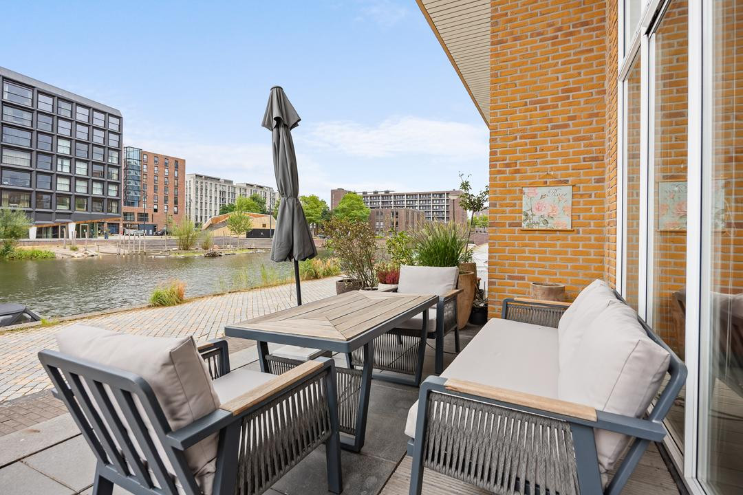 Appartement te koop: Erich Salomonstraat 566, Amsterdam