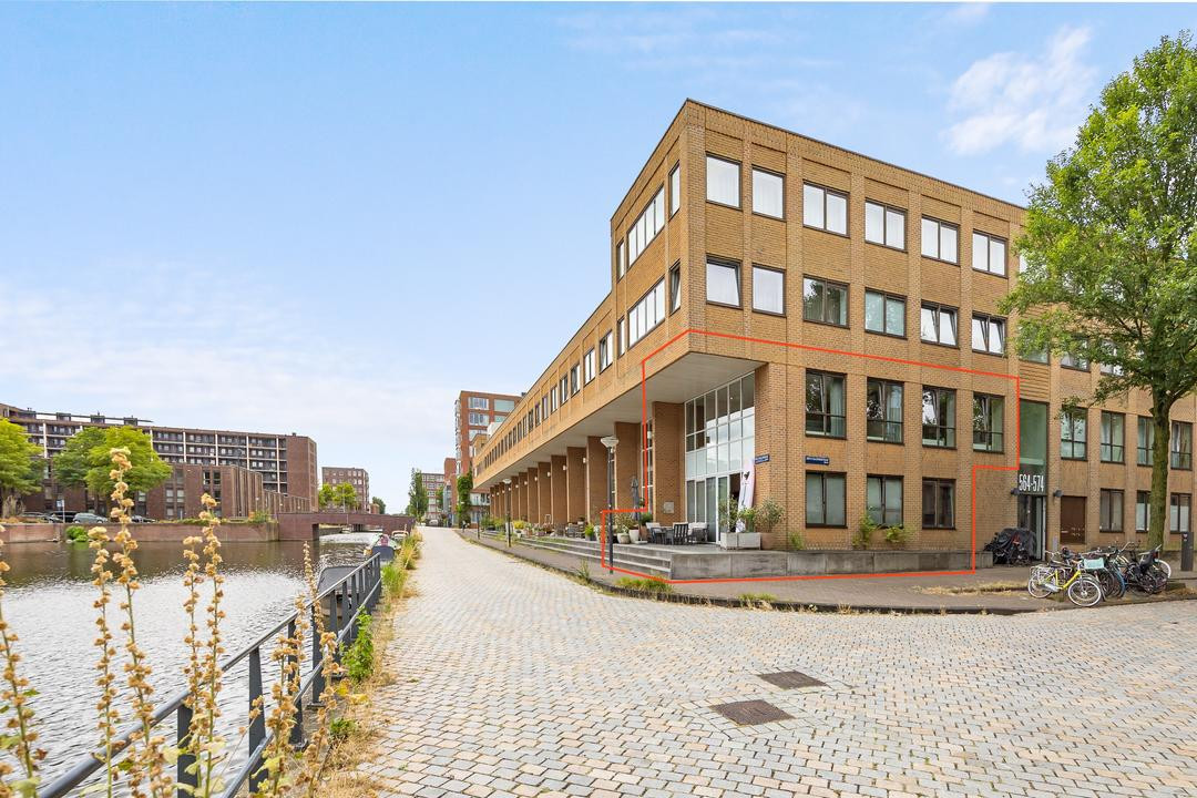 Appartement te koop: Erich Salomonstraat 566, Amsterdam