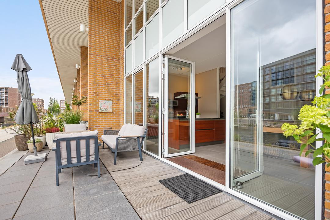 Appartement te koop: Erich Salomonstraat 566, Amsterdam