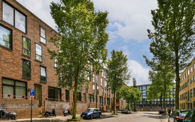 Erich Salomonstraat 667