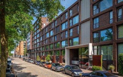 Eva Besnyöstraat 389