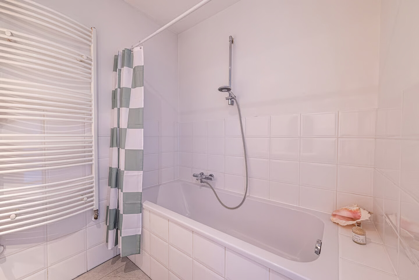 Appartement te koop: Eva Besnyöstraat 389, Amsterdam