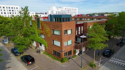 Eva Besnyöstraat 575