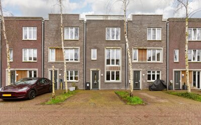 Fritz Dietrich Kahlenbergstraat 7-A