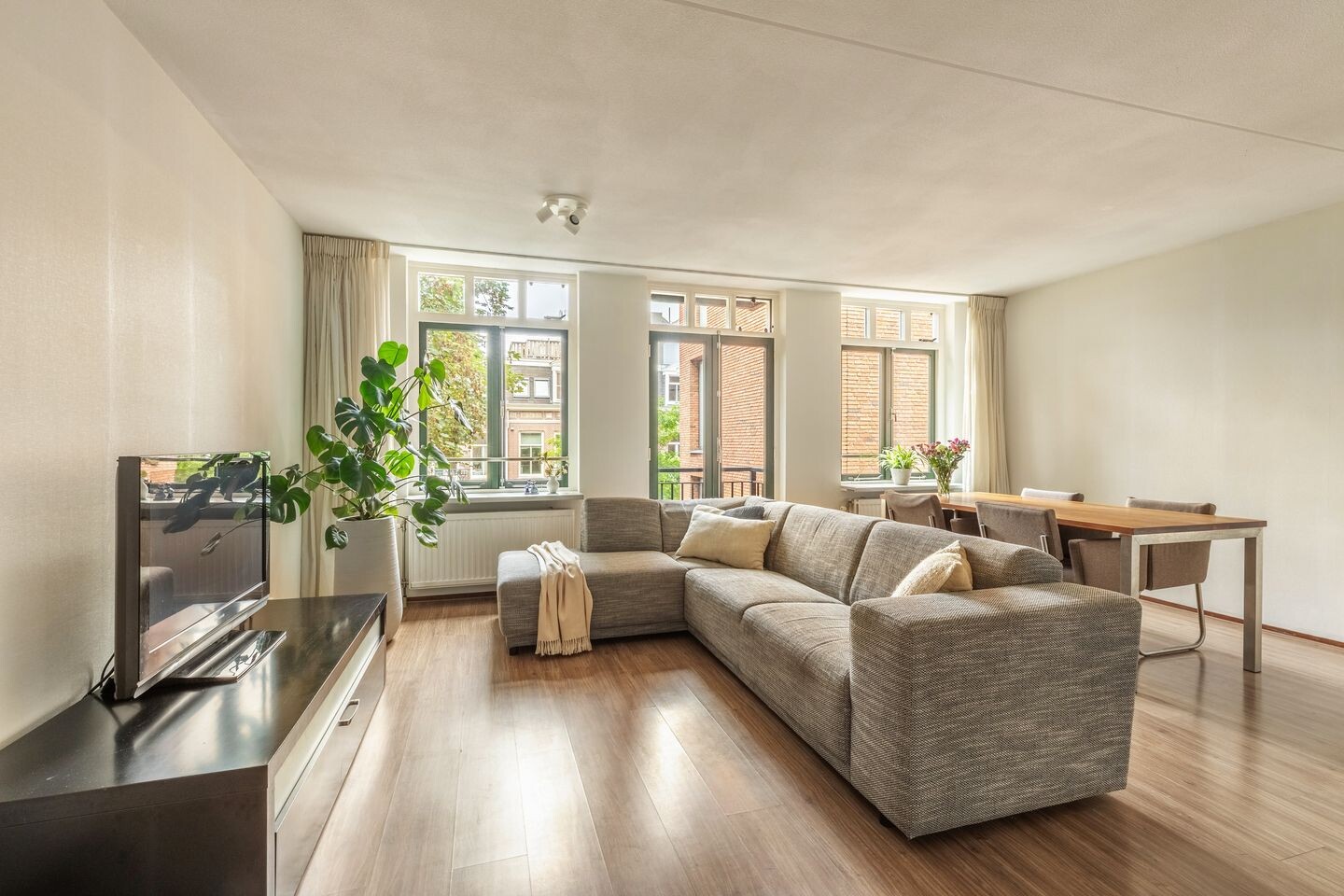 Appartement te koop: Grensstraat 110, Amsterdam